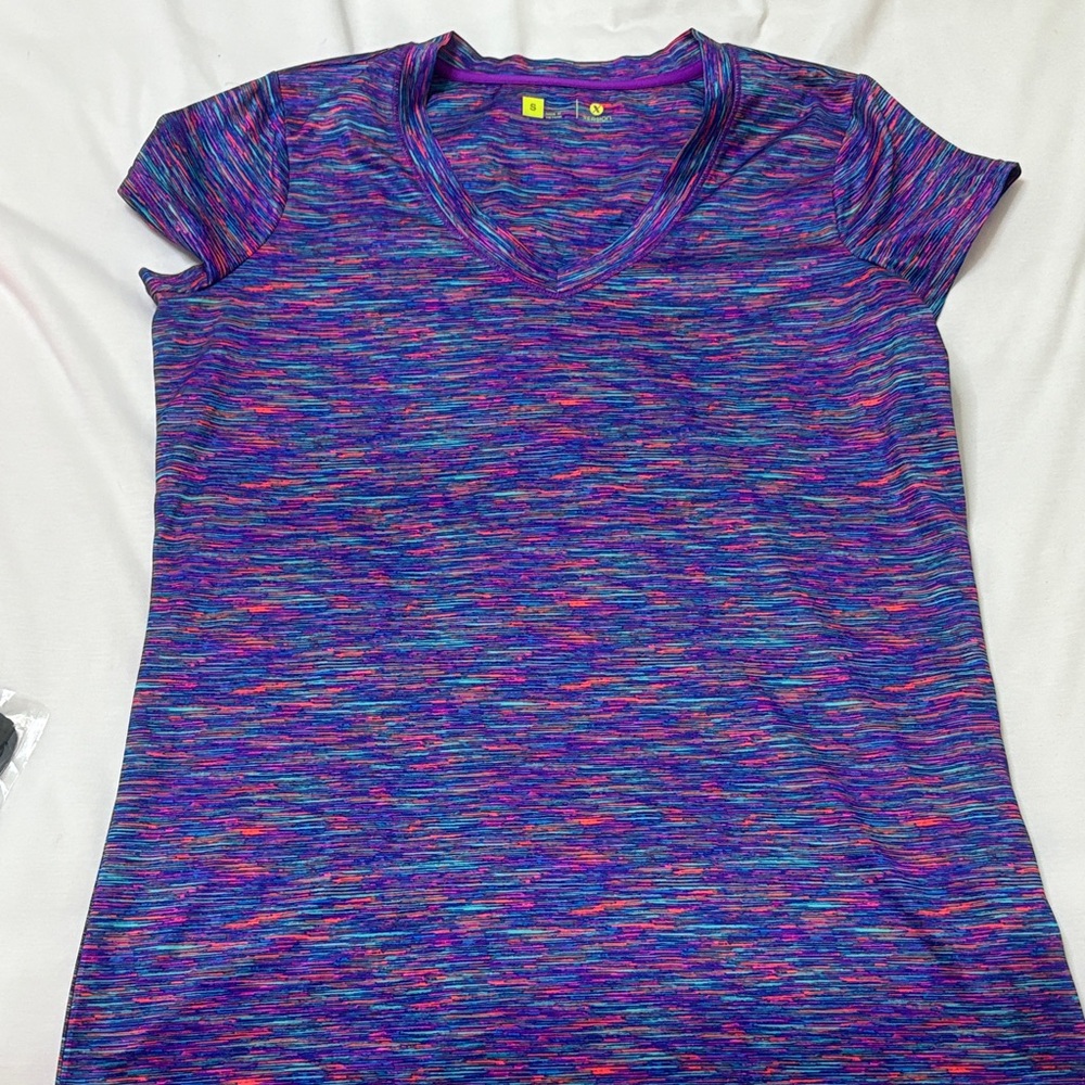 Women's Xersion Multicolor V-Neck Top